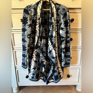 Lucky Brand Blue and White Patterned Sweater